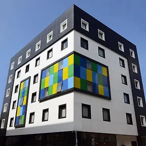 3* فندق أجنحة تيمبو فاير - المطار